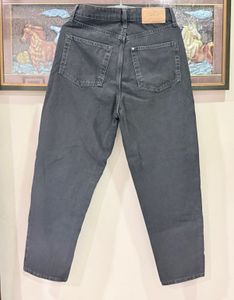 H&amp;M 28inch waist Loose mom Jeans
