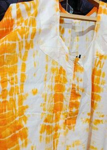 Comfortable Maxi Nightgown with Vibrant Print