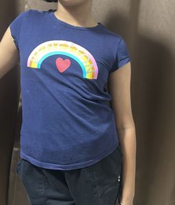 Girls T-shirt