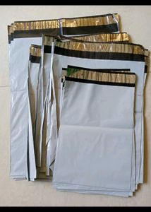 35 Shipping Bags And Labels