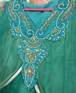 Beautiful 😍 Net Gown With Baloon Astin In ₹299