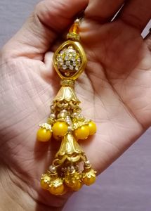 Latkan, Tassels