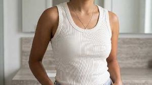 women's Ribbed White Tank Top