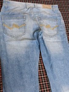 Light Wash Straight Leg Jeans