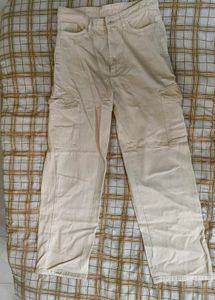 Cream Cargo Pants jeans