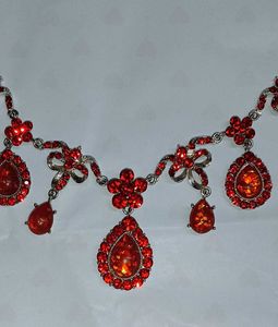 Stunning Red Gemstone Necklace