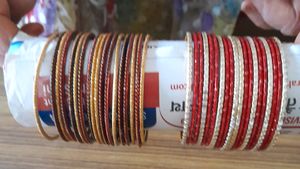 New unused  metallic  bangle sets