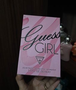 Guess Perfume - Floral Scent
