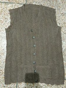 Women's Knitted Sleeveless Cardigan