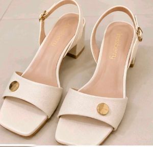 Stylish White Block Heels (2.5 inch)