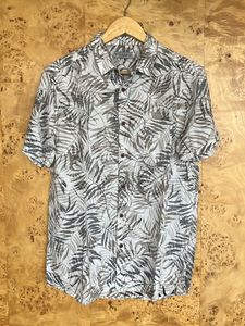 VOI JEANS Palm Leaf Shirt - Medium