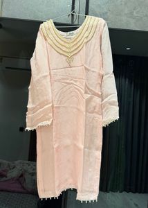 Exibition suit in pure pearl. L size (READY T