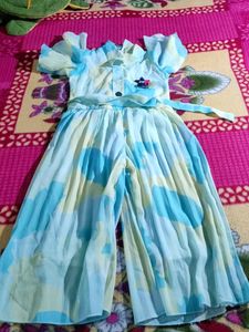 Girls Clothing