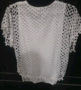 Beautiful White Hole Design Top With Strechble Inner Combo