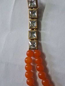 2 necksets