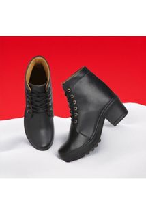 Chic Black Ankle Boots