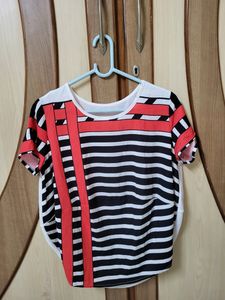 Very Stylish Top Never Used Due To Size
