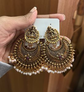 Antique Gold Jhumka Earrings