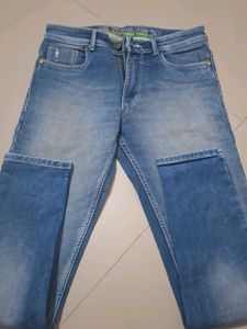 Men's Blue Wash Jeans
