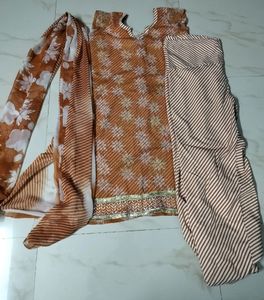 Kurta Suit Set