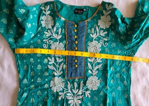 Teal Printed Kurta set with Embroidery