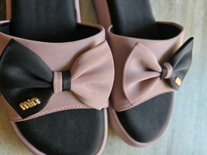 Black Heels Pink Bow Slides