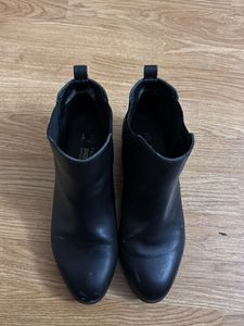 Women Boots - Black, Size 40