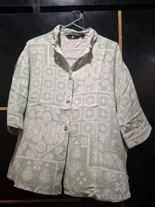 Stylish Paisley Print Shirt, size s