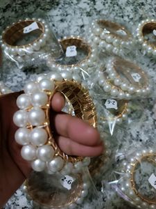 Moti Bangles Set 4 Pic