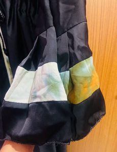 Flared black abaya with puff sleeves⚡️