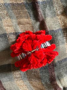 Set of 2  Flower Hair Clips