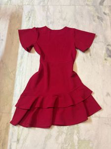 Chic Red Tiered Ruffle Dress