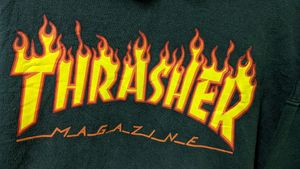 Tharsher Authentic Vtg Unisex Hoodie