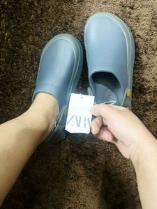 Zara Grey Clogs