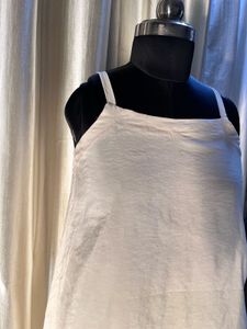 Zara dress🤍