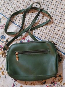 Chic Green Crossbody Bag not leather