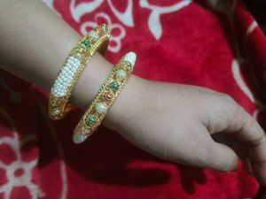 Elegant Gold-Plated Pearl Bangles