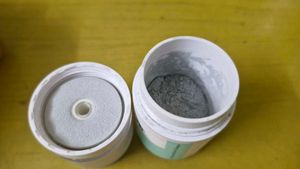 WishCare Air Powder Dry Shampoo Volume Boost