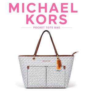 Michael Kors white 🤍 Pocket Tote Bag