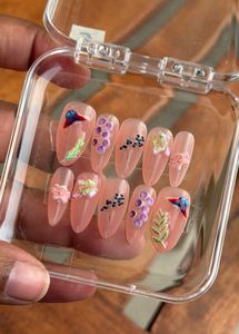 Press-On Nails with Floral Design
