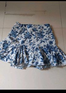 Steal deal🔥 New skirt