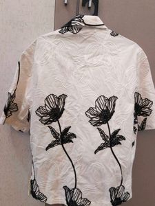 Embroidered Floral ZARA Shirt (38-40)