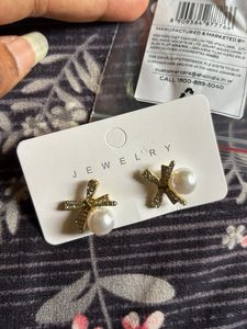 Sparkly Bow Pearl Earrings