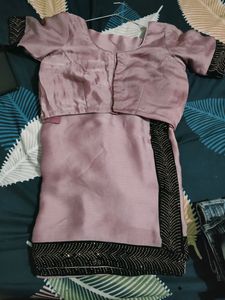 Simple Border Look Saree With Blouse