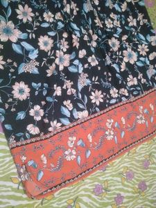 Floral Print Sleeveless Top