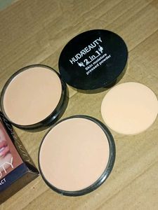 Huda Beauty 2 in 1 Powder Compact