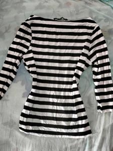 Striped V-neckcTop