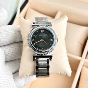 _VERSACE WATCH_*V-Motif Model For Ladies