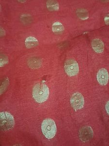 Red &amp; Gold Patterned Saree