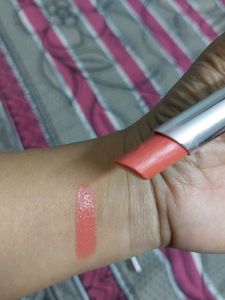 colourbar branded lipstick
